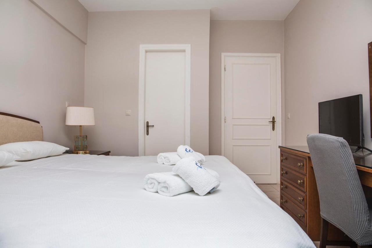 Corfu Club Apartments 고우비아 외부 사진